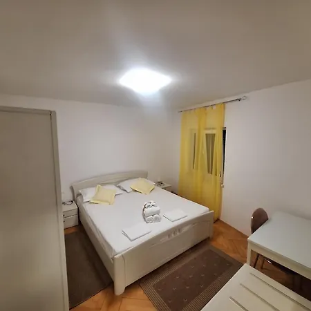 Апартаменты Sea *